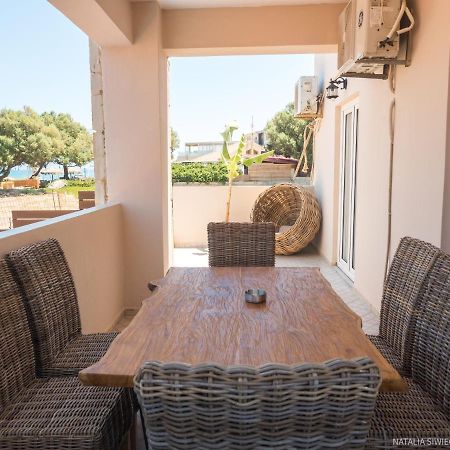Alexandra Seaside Villas Platanés 外观 照片