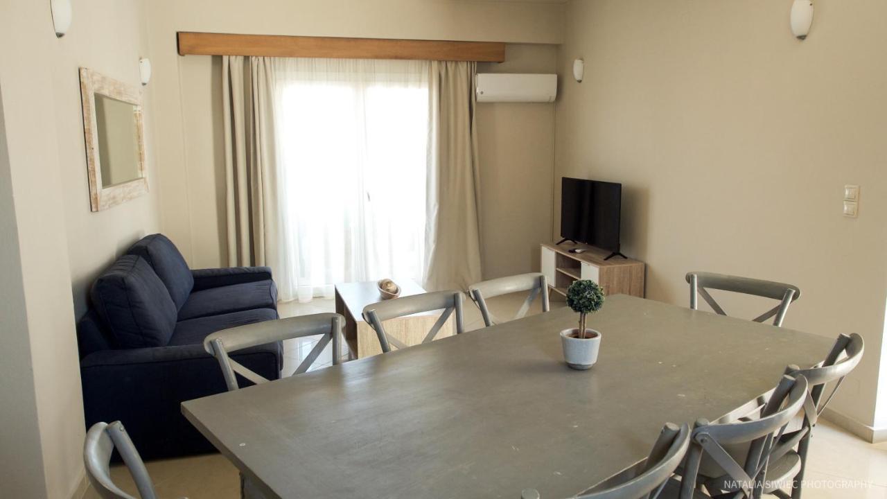 Alexandra Seaside Villas Platanés 外观 照片