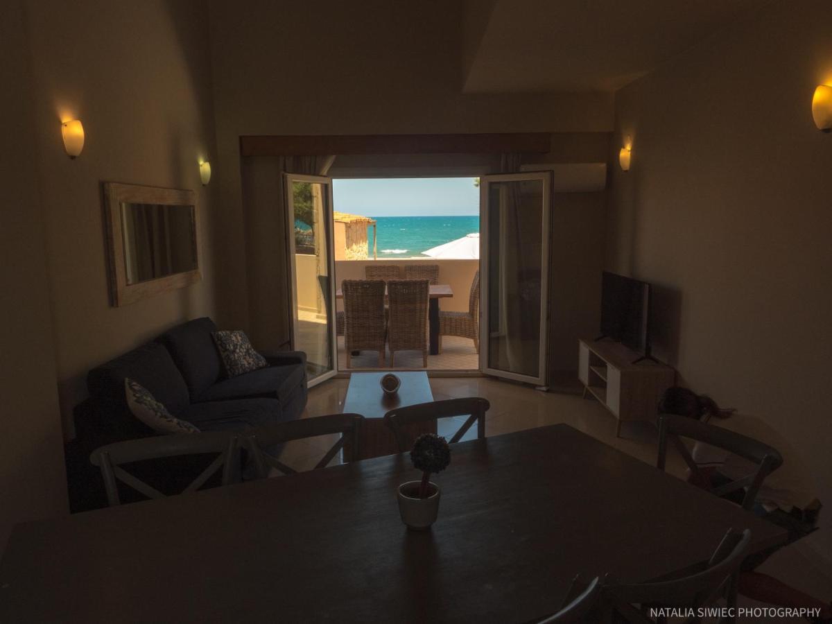 Alexandra Seaside Villas Platanés 外观 照片