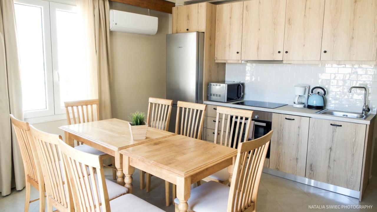 Alexandra Seaside Villas Platanés 外观 照片